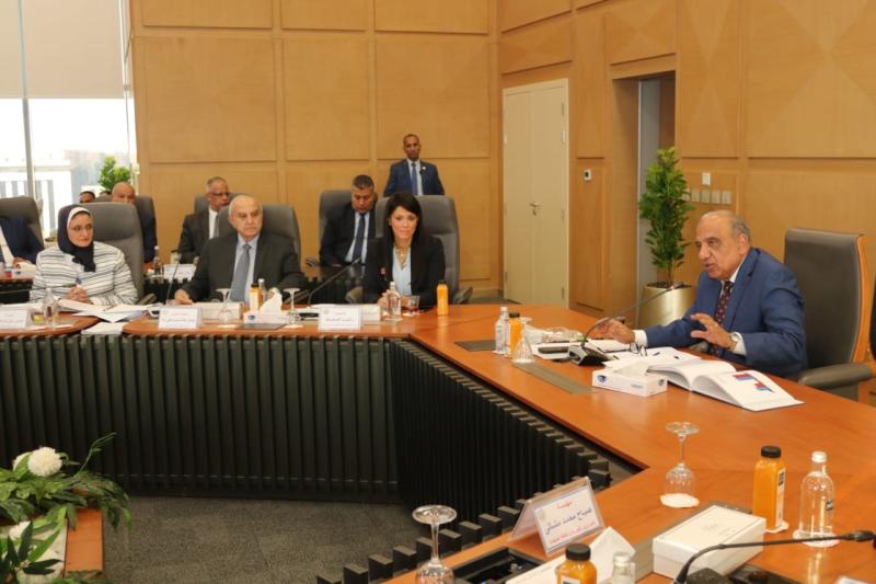 وزير الكهرباء يترأس اجتماع الجمعية العامة للشركة المصرية لنقل الكهرباء