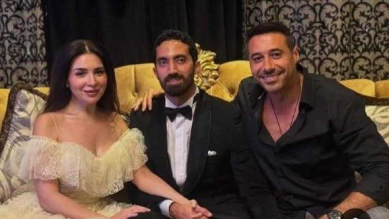 أحمد السعدني يوجه تهنئة خاصة لـ ”مي عز الدين” بمناسبة زواجها: ”ربنا يسعدك”