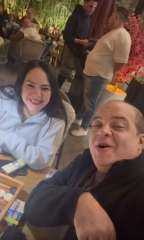 بعد 12 عام من ارتدائه.. منال عبداللطيف تخلع الحجاب