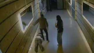 القبض على والد اعتدى على ابنته داخل عقار بجسر السويس بالقاهرة