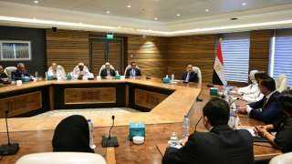 رئيس الوزراء يلتقي وزراء الصحة والتعليم ببعض الدول المشاركة في المؤتمر العالمي للسكان