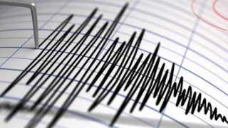 سكان مصر يشعرون بهزة أرضية جديدة.. وتوضيح عاجل من معهد البحوث الفلكية