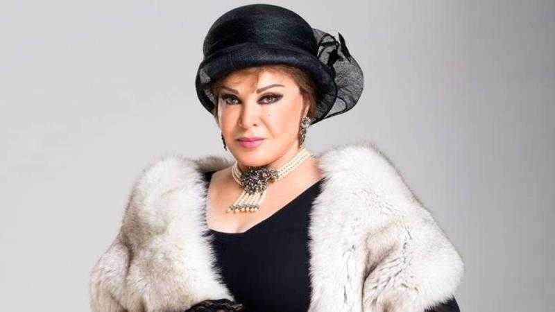 بعد غياب طويل..أول ظهور للفنانة صفية العمري بمهرجان القاهرة السينمائي