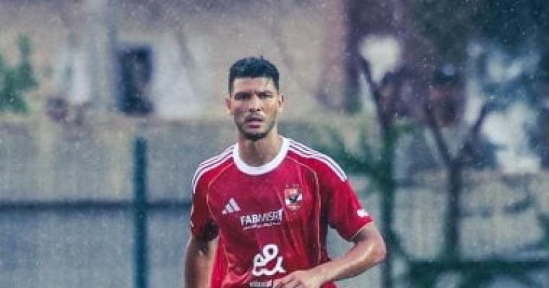 تطورات مثيرة في مستقبل أشرف داري مع الأهلي