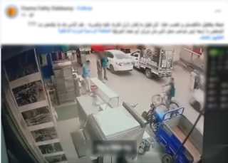 ضبط قائد سيارة صدم طالبا يقود دراجة واعتدى... ضبط قائد سيارة صدم طالبا يقود دراجة واعتدى عليه بالشرقية