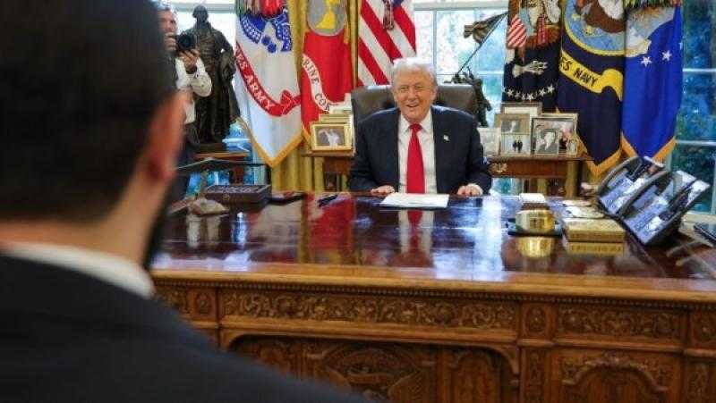 أول رد عاجل من براك على زيارة أحمد الشرع واشنطن