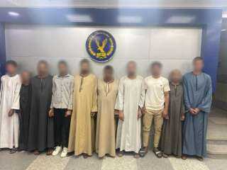 القبض على المتهمين بالقاء حجارة علي مقر لجنة انتخابية في قنا