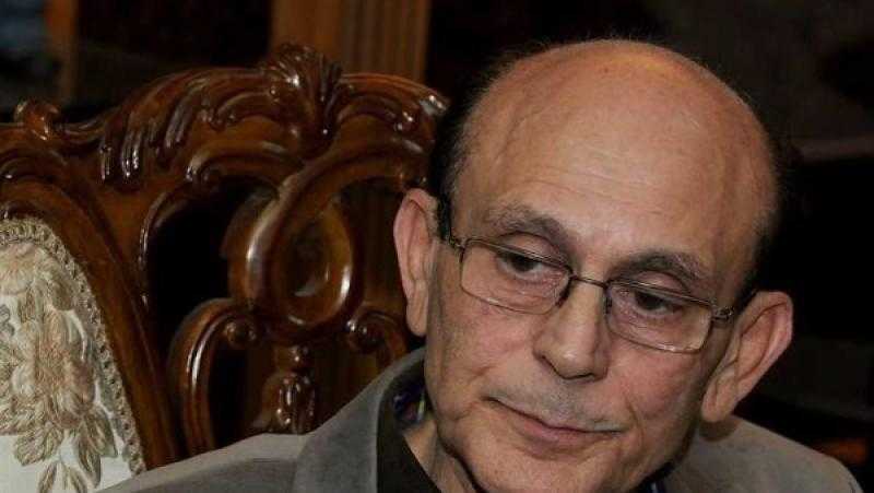 شقيق محمد صبحي يطمئن جمهوره على حالته الصحية بعد خروجه من العنايةد