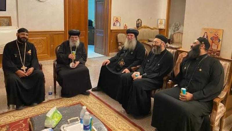 أسقف الدول الإسكندنافية في لقاء روحي مع الخريجين بعزبة النخل