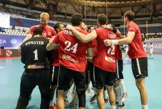 «رجال يد الأهلي» يواجه سموحة في نهائي السوبر... «رجال يد الأهلي» يواجه سموحة في نهائي السوبر المصري