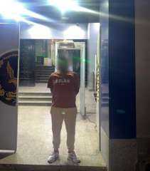 ضبط شخص بتهمة السب والقذف أمام قسم شرطة بالجيزة