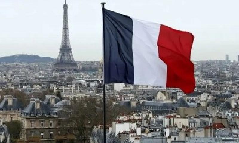 فرنسا تكشف عن 5 منصات إلكترونية إضافية لبيع منتجات غير مشروعة