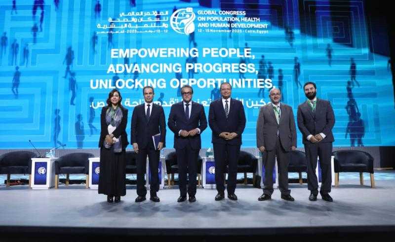 وزير الصحة يطلق الاستراتيجية الوطنية للصحة الرقمية ”2025–2029”