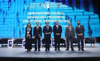 وزير الصحة يطلق الاستراتيجية الوطنية للصحة الرقمية ”2025–2029” وزير الصحة يطلق الاستراتيجية الوطنية للصحة الرقمية ”2025–2029”