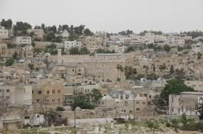  إسرائيل تغلق المسجد الإبراهيمي