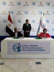 نائب رئيس جامعة الأزهر يوقع بروتوكول تعاون مع... نائب رئيس جامعة الأزهر يوقع بروتوكول تعاون مع وزارة الصحة لتعزيز الرعاية الصحية والتنمية البشرية