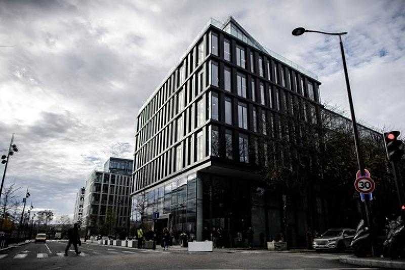 إنذار بوجود قنبلة في مقر قناة بي إف إم الفرنسية: إخلاء المبنى وتوقف البث المباشر