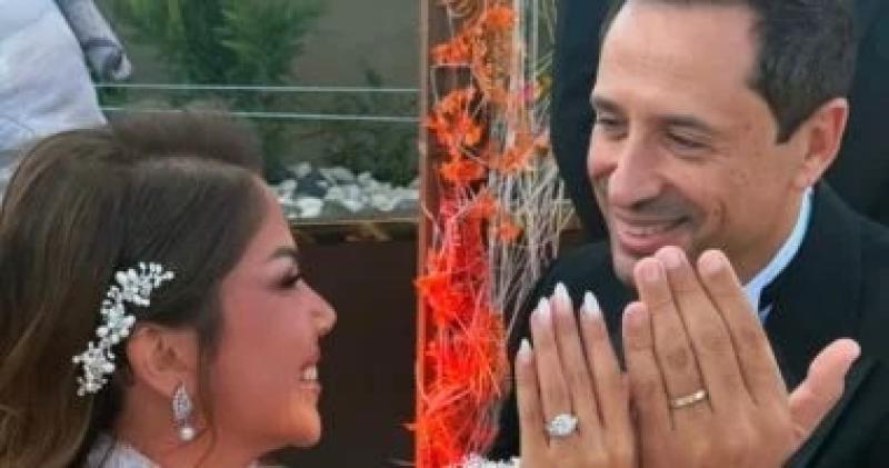 الإعلامي أحمد سالم يعقد قرانه على ”رشا بدوي”