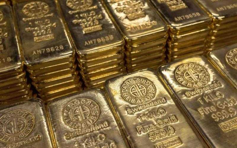 البنك المركزي يشتري 780 أونصة ذهب خلال أكتوبر 2025