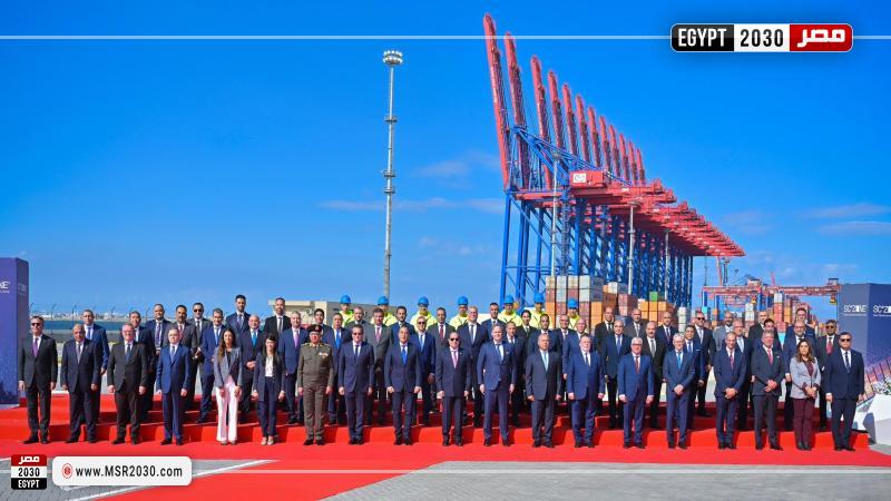 جانب من افتتاح عدد من المحطات البحرية بالمنطقة الاقتصادية لقناة السويس