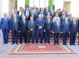 افتتاح المقر الجديد للنيابة الإدارية بالخارجة في الوادي... افتتاح المقر الجديد للنيابة الإدارية بالخارجة في الوادي الجديد