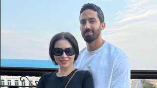 مي عز الدين تحتفل بشهر العسل مع زوجها... مي عز الدين تحتفل بشهر العسل مع زوجها أحمد تيمور