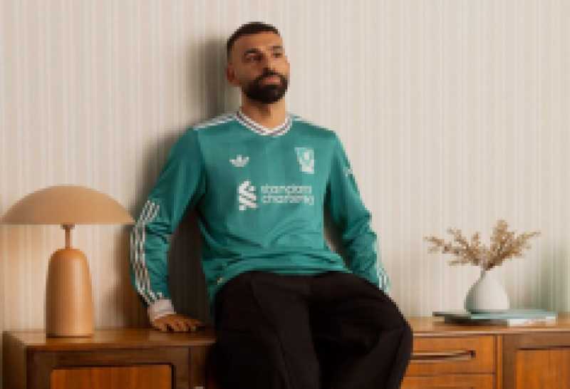 محمد صلاح يكشف كواليس بداياته: «والدَيّ سبب نجاحي وصعوبات الشباب لم تكسرني»