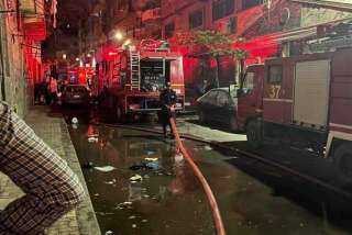 السيطرة على حريق جراج سيارات بمنطقة الزاوية الحمراء السيطرة على حريق جراج سيارات بمنطقة الزاوية الحمراء