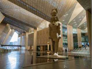 غنيم يكشف العقوبات التي حددها القانون للمخالفين خلال... غنيم يكشف العقوبات التي حددها القانون للمخالفين خلال زيارة المتحف المصري الكبير