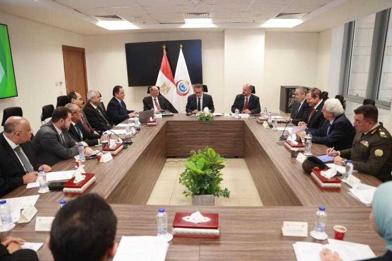 نائب رئيس الوزراء يشهد الاجتماع الأول للجنة العليا للمسؤولية الطبية وسلامة المريض