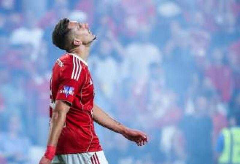 عاجل| الأهلي يدرس ضم مهاجم أجنبي.. لكن جراديشار باقٍ في الفريق