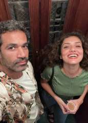 صدقي صخر يشارك جمهوره بصورة من كواليس فيلم... صدقي صخر يشارك جمهوره بصورة من كواليس فيلم «قفلة» المشارك في مهرجان القاهرة السينمائي