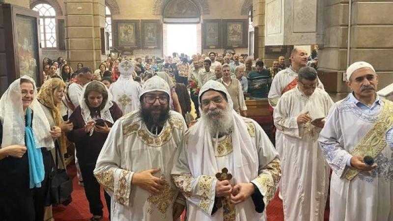 قداس احتفالي وعرض مهيب لجسد الشهيد مارجرجس بمصر القديمة