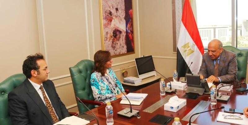 وزير الكهرباء يبحث مع مدير الأكاديمية الوطنية للتدريب العمل المشترك بمجالات إعادة التأهيل وتنمية المهارات