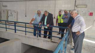 رئيس شركة الصرف الصحي بالقاهرة يتابع جاهزية محطات الجنوب وحلوان