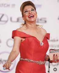 هالة سرحان تخطف الأنظار بإطلالة حمراء في مهرجان... هالة سرحان تخطف الأنظار بإطلالة حمراء في مهرجان القاهرة السينمائي