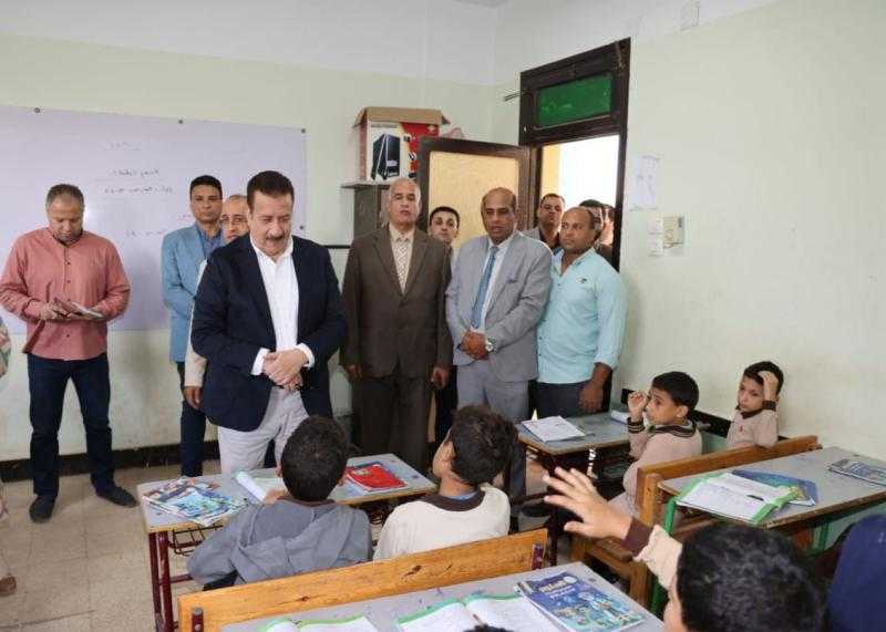 بدء التشغيل التجريبى لمحطتي رفع ومعالجة صرف صحي قورص وشطانوف