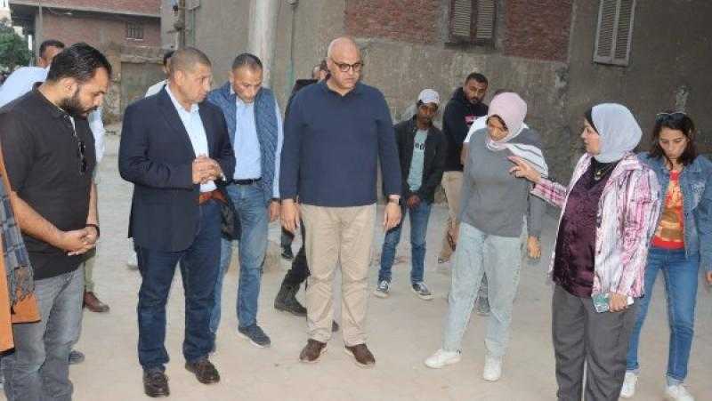 محافظ القليوبية يتفقد أعمال رصف وتطوير شوارع الخانكة