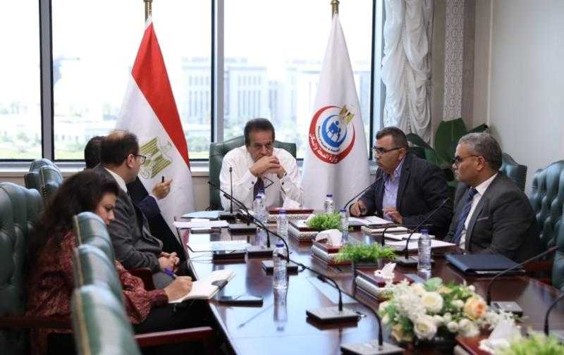 وزير الصحة يتابع تطوير مستشفى أم المصريين ويوجه بتسريع التنفيذ