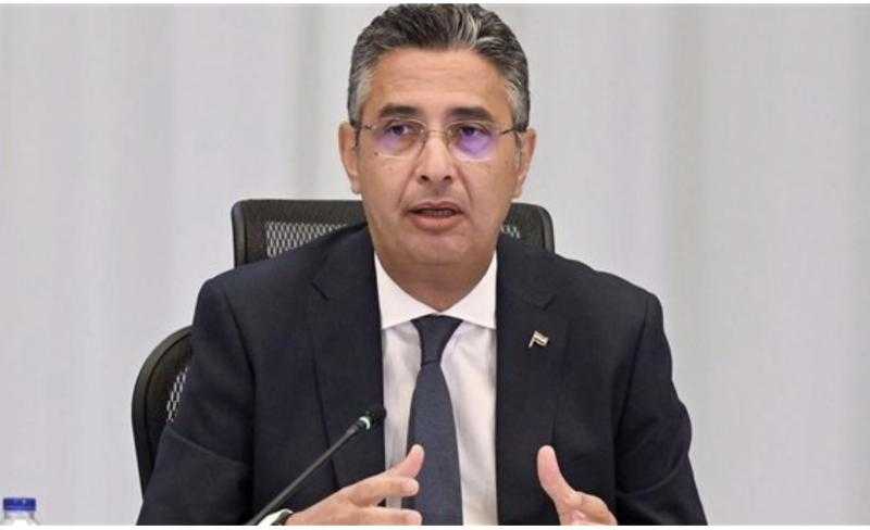 وزير التموين: توافر السكر الحر بالمجمعات الاستهلاكية بسعر 28 جنيهًا للكيلو وضخ كميات كبيرة