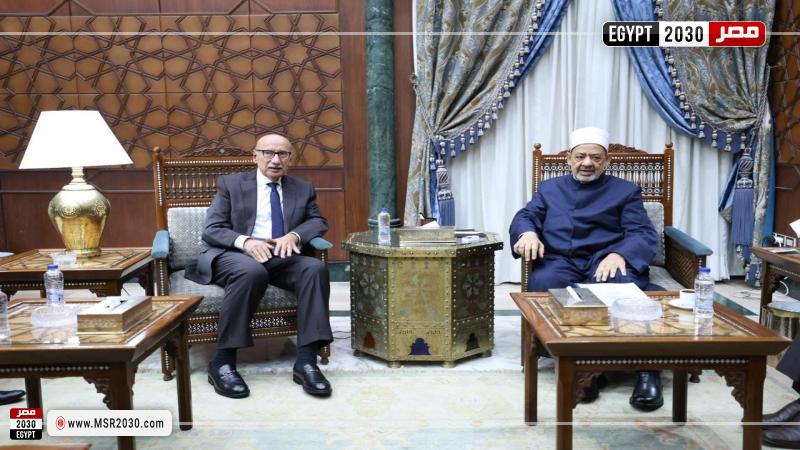 جانب من اللقاء 