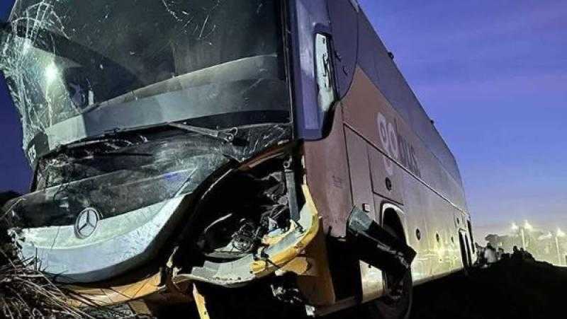 إصابة 15عاملا في حادث انقلاب مينى باص بمدينة 6 أكتوبر