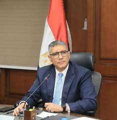 محافظ الجيزة يناقش المراحل النهائية للمخطط التفصيلي لمنطقة عزبة الصفيح بأبو رواش بمدينة كرداسة