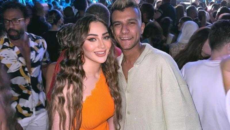 عصام صاصا يرد على الشائعات بعد إعلان انفصاله عن جهاد أحمد