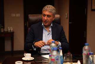 شريف فتحي يتابع آخر مستجدات المنظومة الجديدة للتأشيرة السياحية