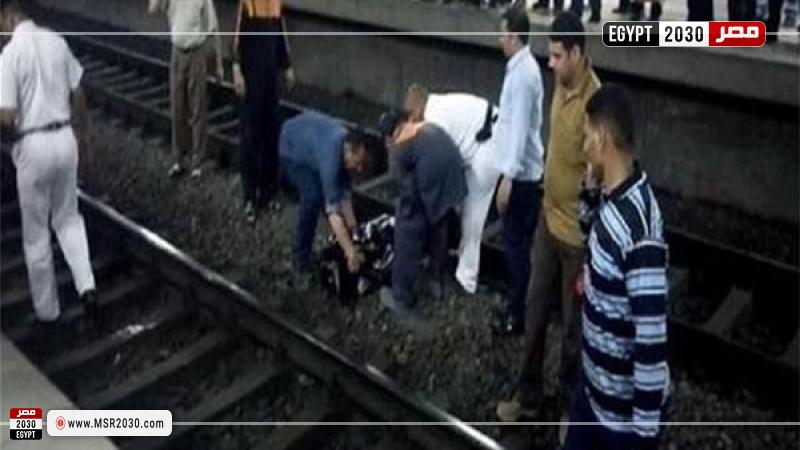  مصرع شاب تحت عجلات المترو بعزبة النخل