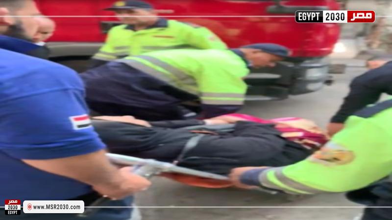 الأجهزة الأمنية بالقاهرة تتدخل فوراً لمساعدة سيدة عاجزة على الحركة