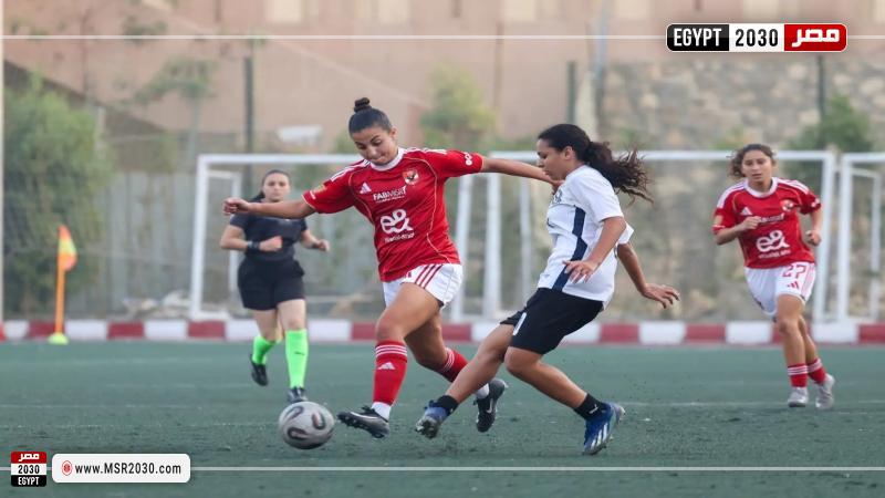 كرة القدم النسائية