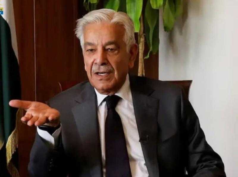 وزير الدفاع الباكستاني يحذر من اندلاع حرب جديدة مع الهند