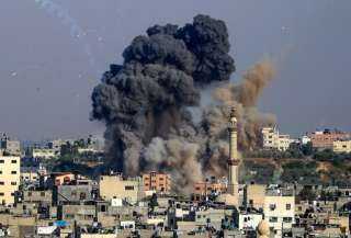 بعد استشهاد 22 فلسطينيا بغارات إسرائيلية.. حماس تطالب بكشف هوية مسلح تدعي تل أبيب أنه أرسل لمهاجمة قواتها